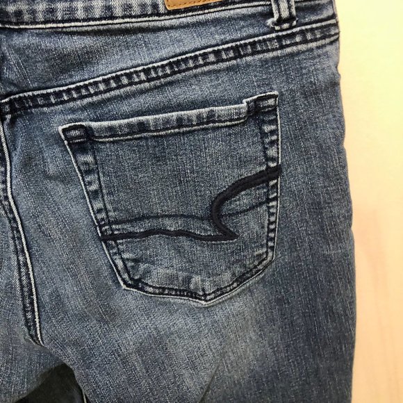 American Eagle Flare Jeans - Picture 1 of 3